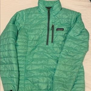 Womens Patagonia Quarter Zip - Medium
